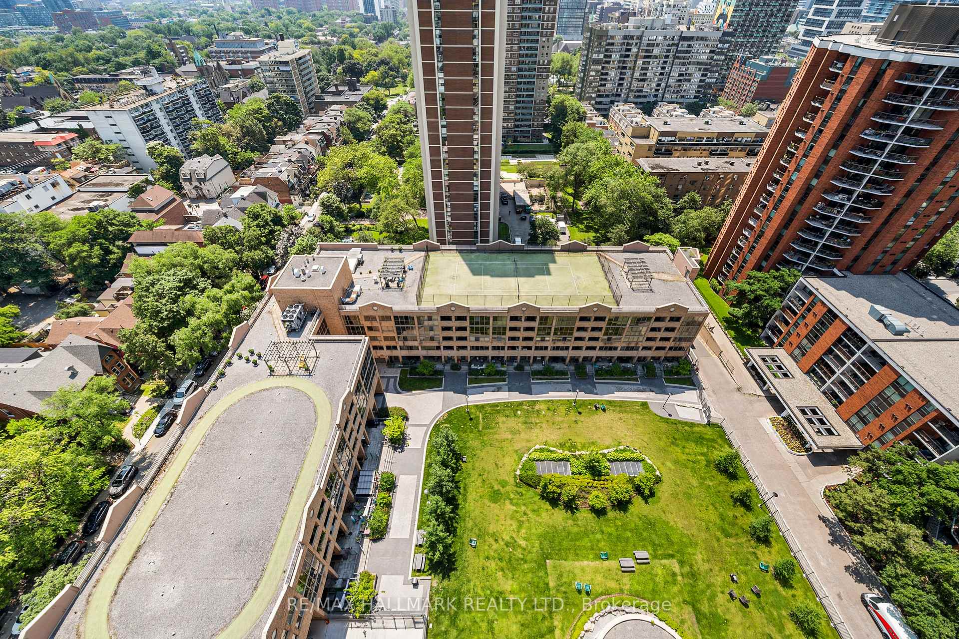 15 Maitland Place 906