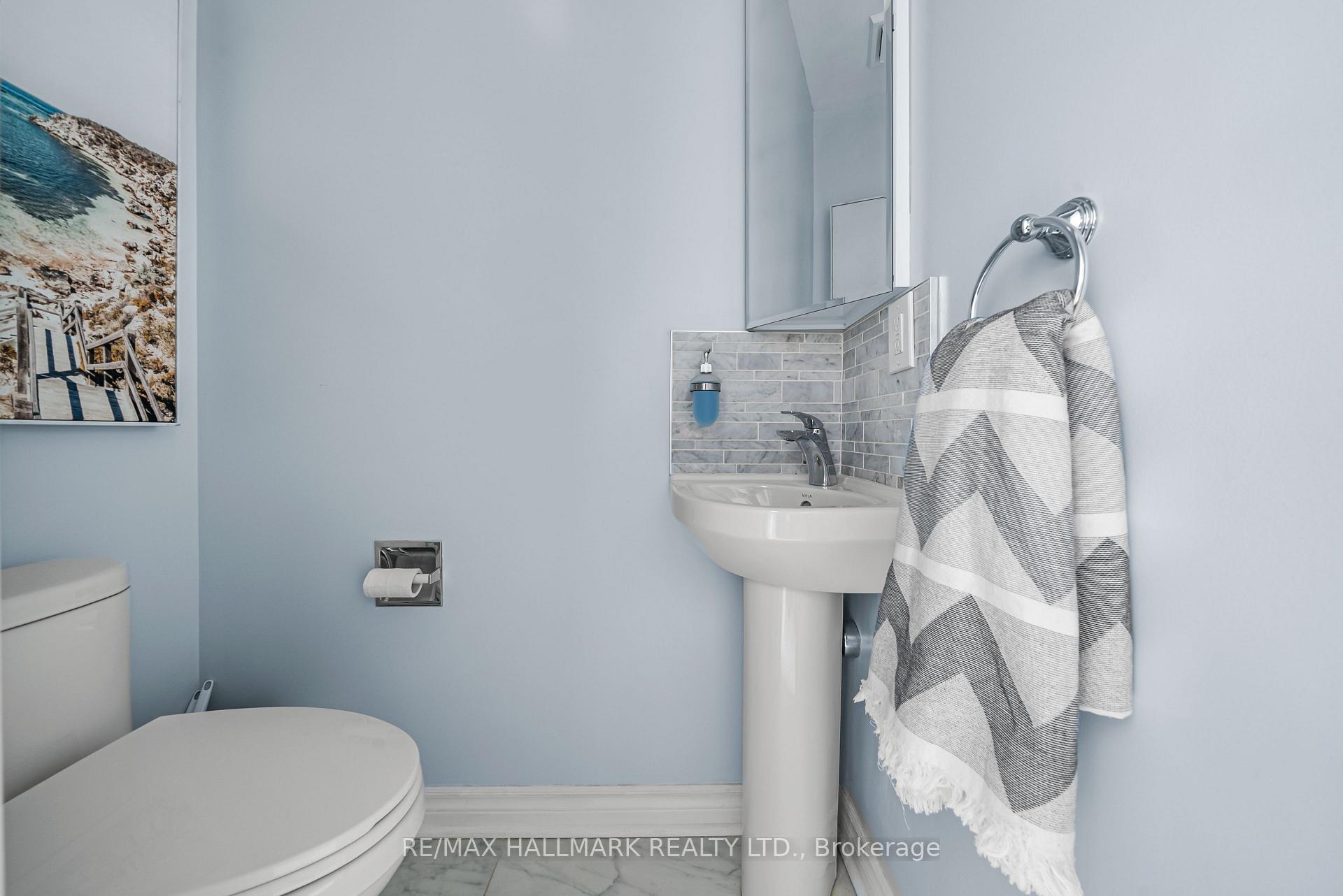 64 Sylvan Valley Way, Toronto C04, ON M5M 4M3, Toronto C04 ON, M5M 4M3