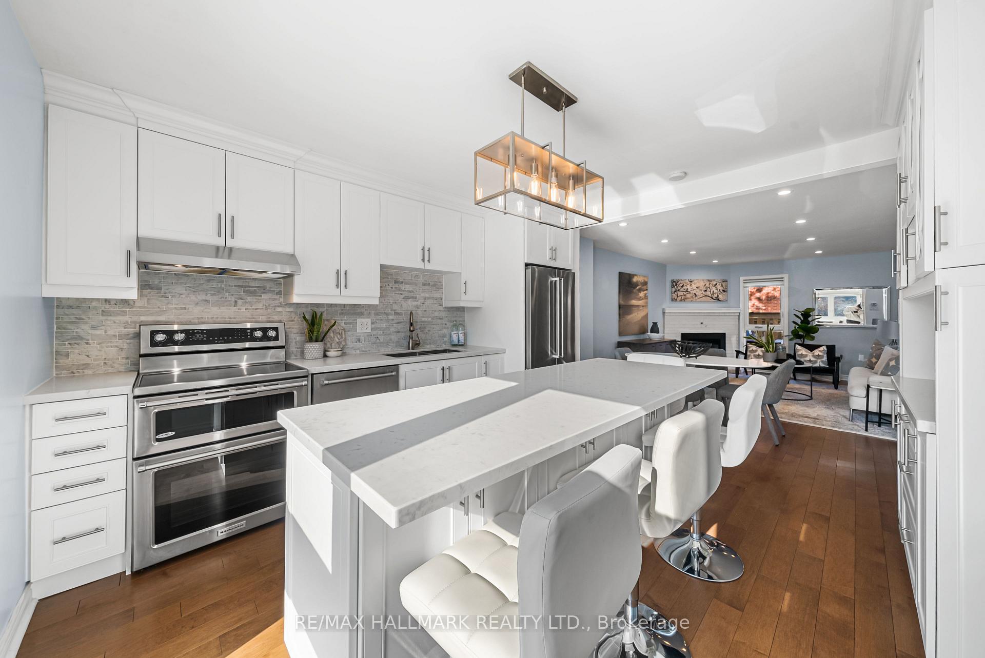 64 Sylvan Valley Way, Toronto C04, ON M5M 4M3, Toronto C04 ON, M5M 4M3