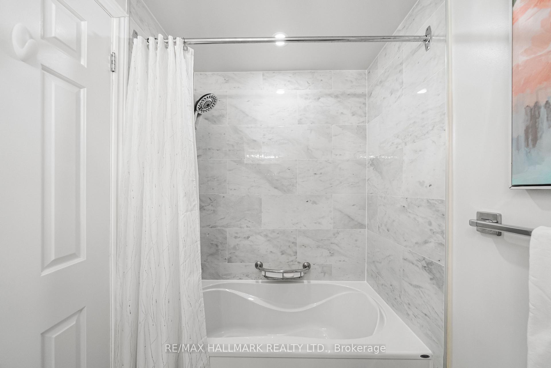 64 Sylvan Valley Way, Toronto C04, ON M5M 4M3, Toronto C04 ON, M5M 4M3