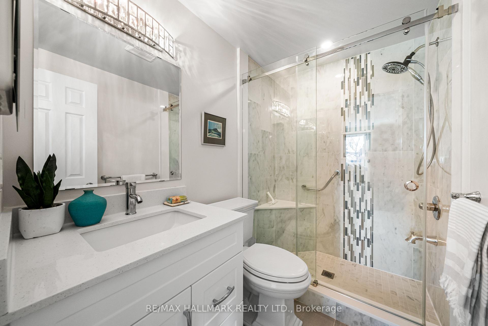 64 Sylvan Valley Way, Toronto C04, ON M5M 4M3, Toronto C04 ON, M5M 4M3