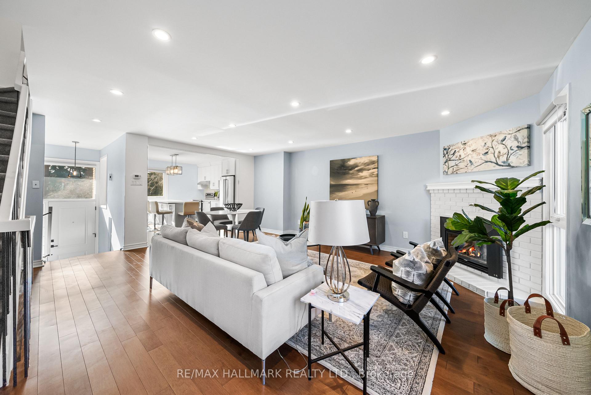 64 Sylvan Valley Way, Toronto C04, ON M5M 4M3, Toronto C04 ON, M5M 4M3