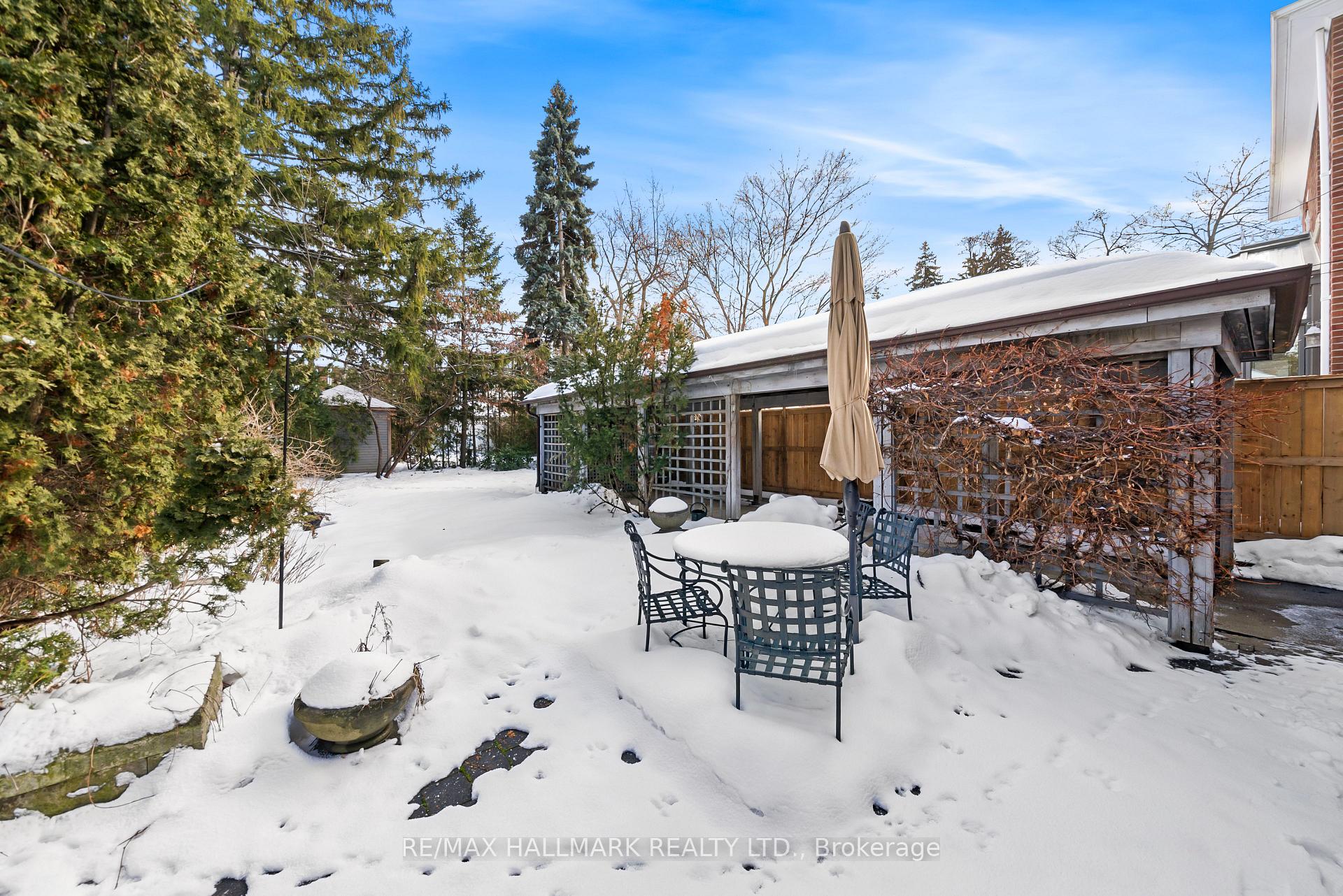 117 Airdrie Road, Toronto C11, ON M4G 1M6, Toronto C11 ON, M4G 1M6