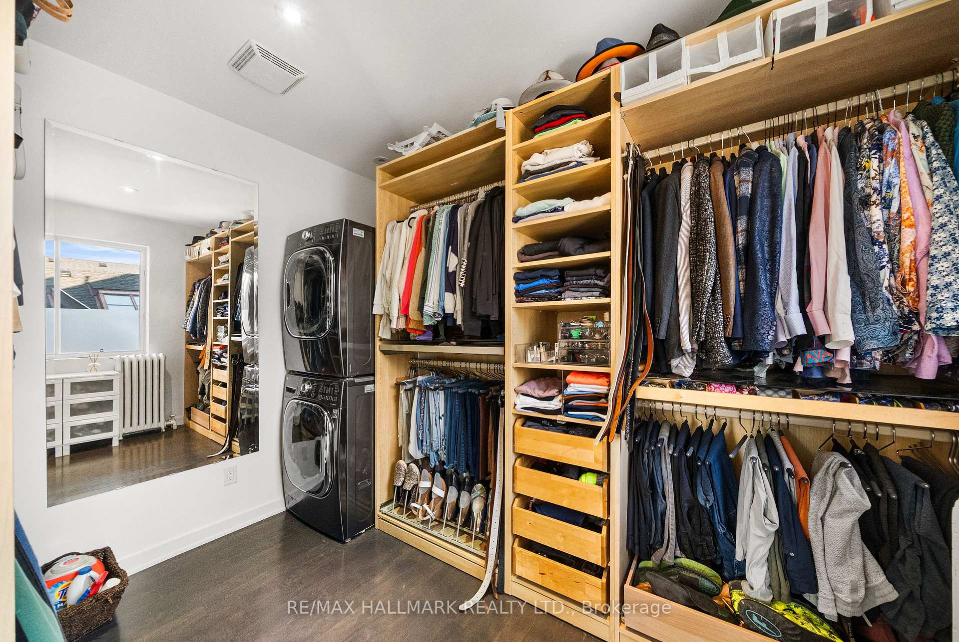 26 Lytton Boulevard, Toronto C04, ON M4R 1L1, Toronto C04 ON, M4R 1L1