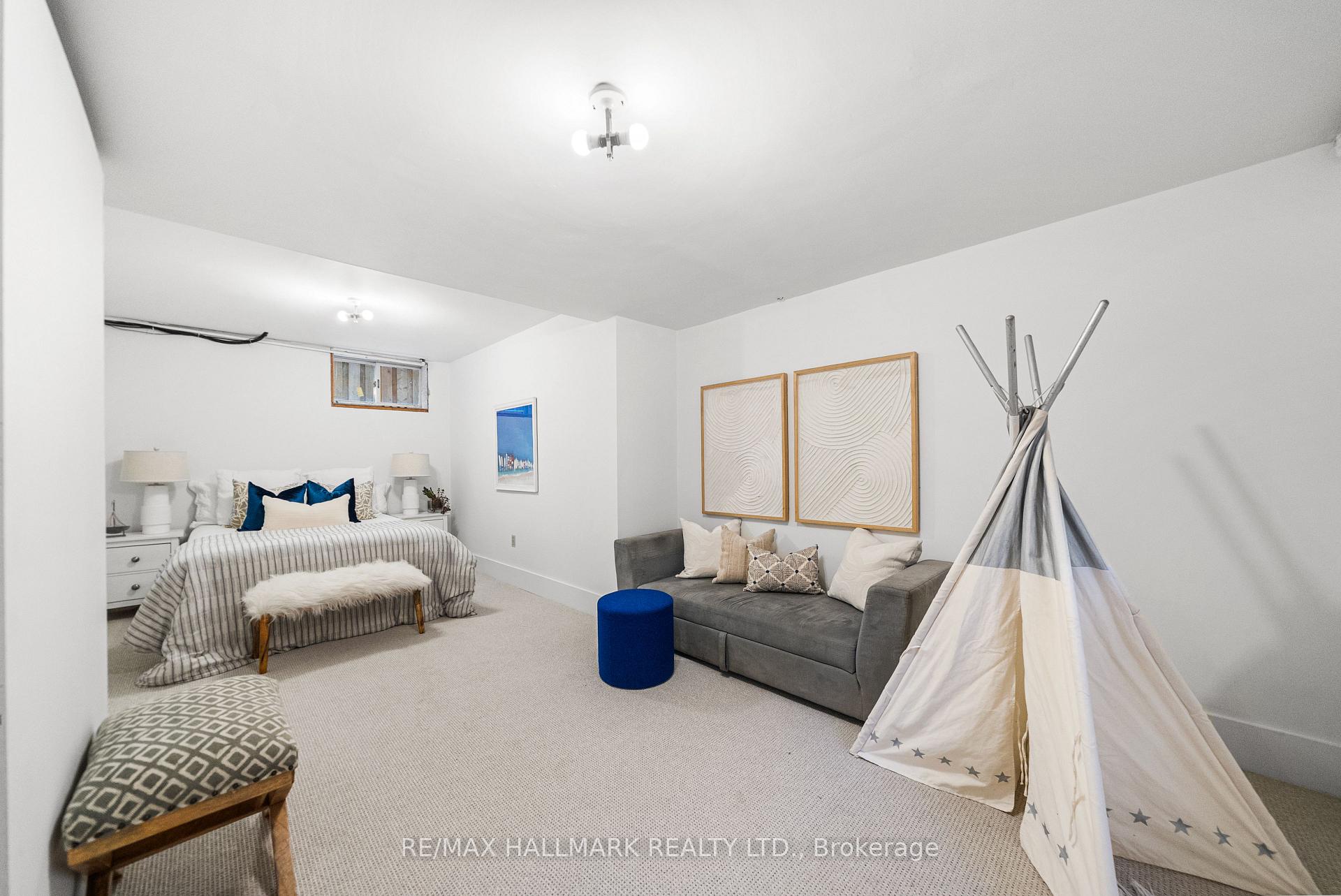 26 Lytton Boulevard, Toronto C04, ON M4R 1L1, Toronto C04 ON, M4R 1L1