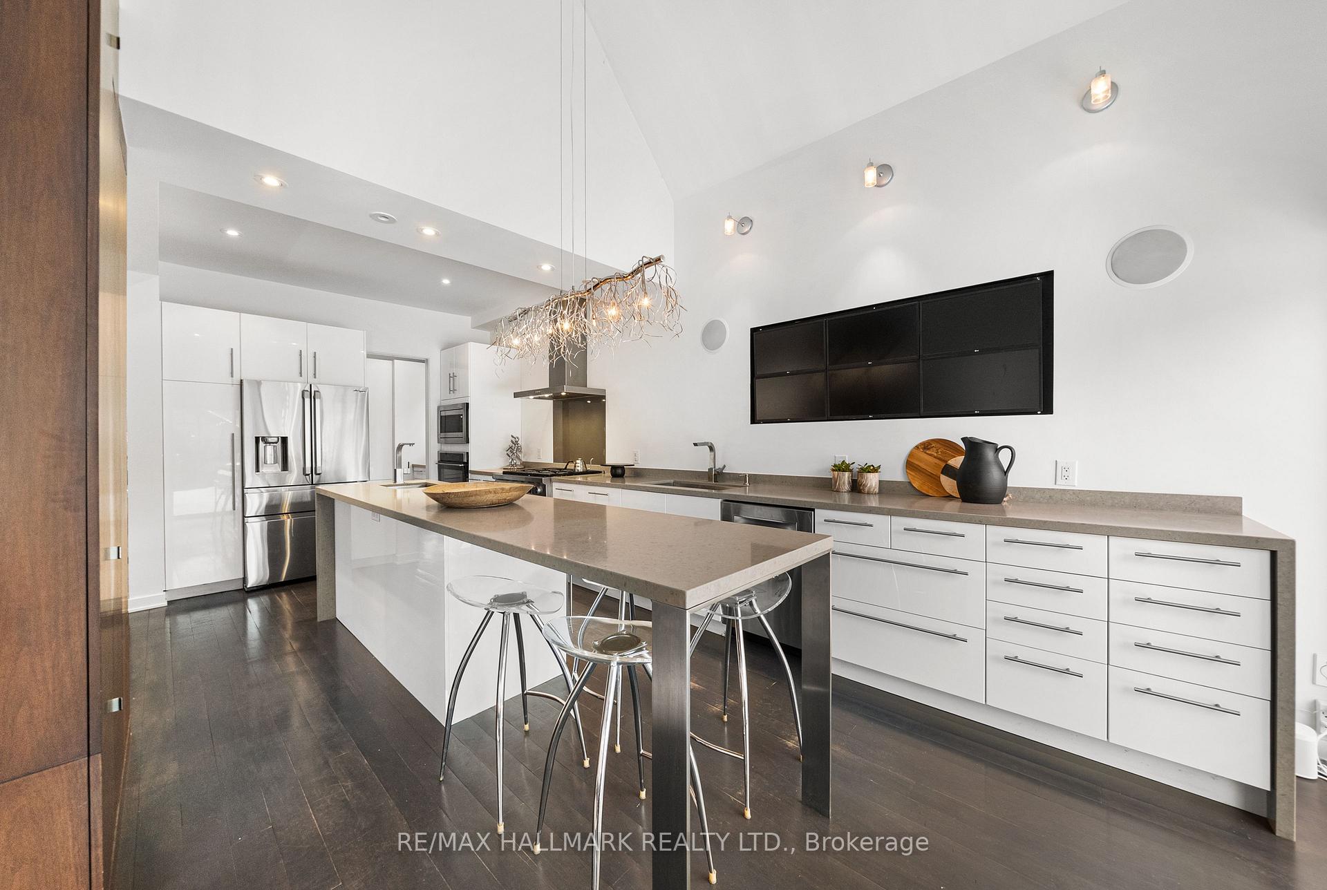 26 Lytton Boulevard, Toronto C04, ON M4R 1L1, Toronto C04 ON, M4R 1L1