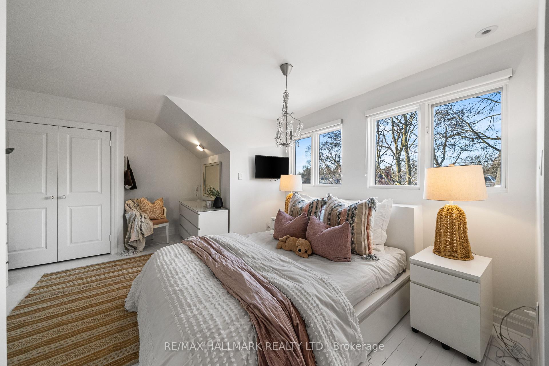 26 Lytton Boulevard, Toronto C04, ON M4R 1L1, Toronto C04 ON, M4R 1L1