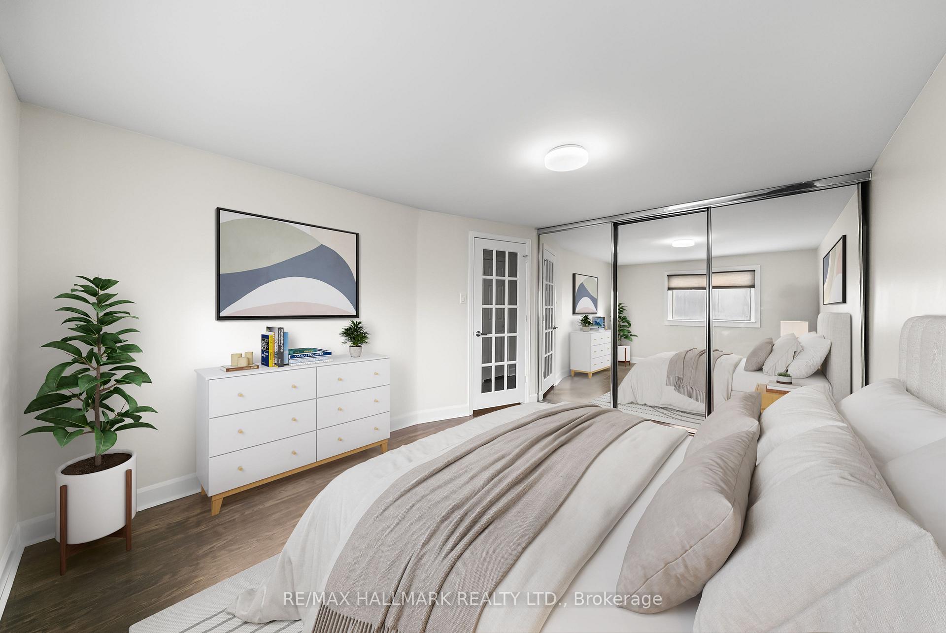 11 Tangle Briar Way, Toronto C15, ON M2J 2M5