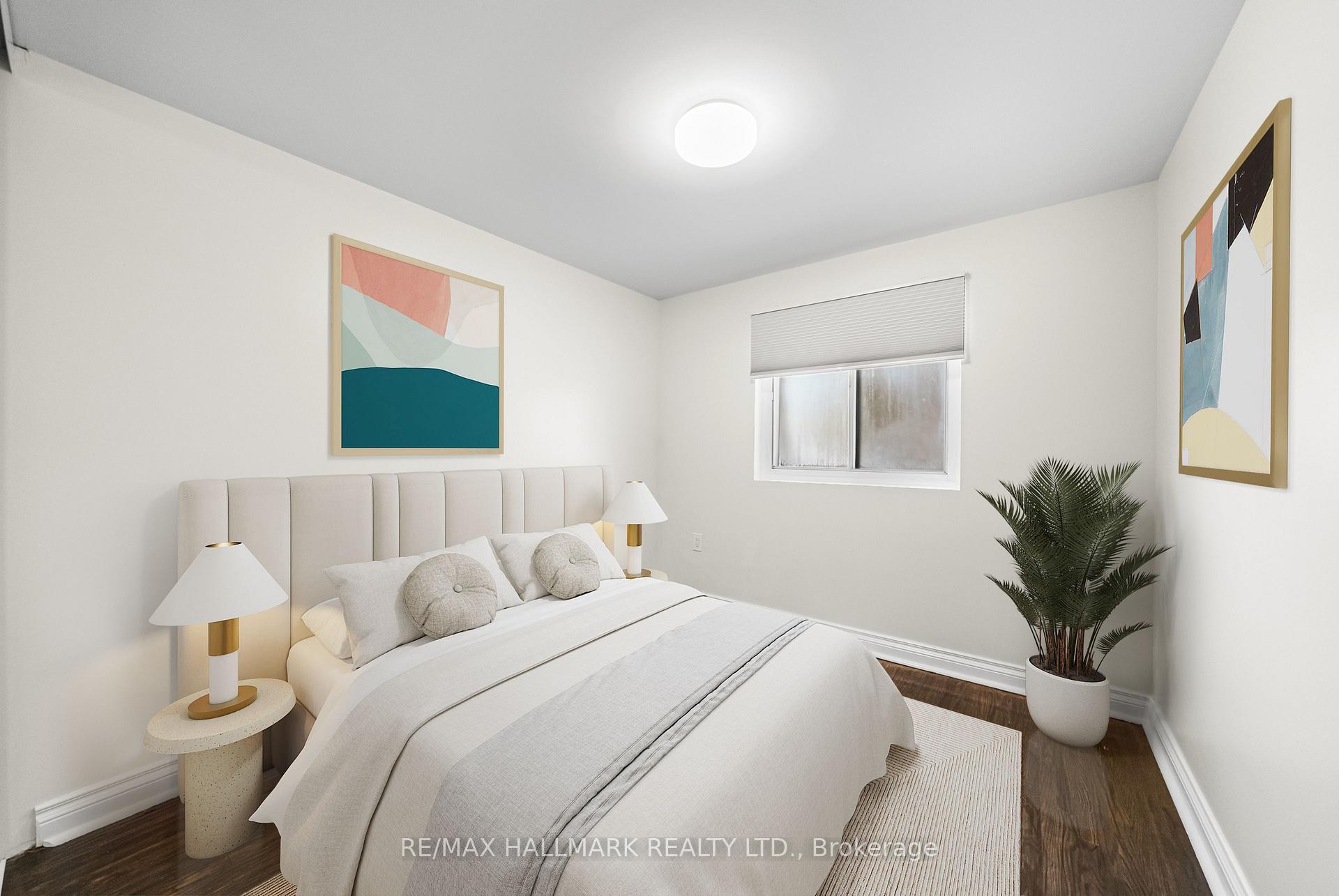 11 Tangle Briar Way, Toronto C15, ON M2J 2M5