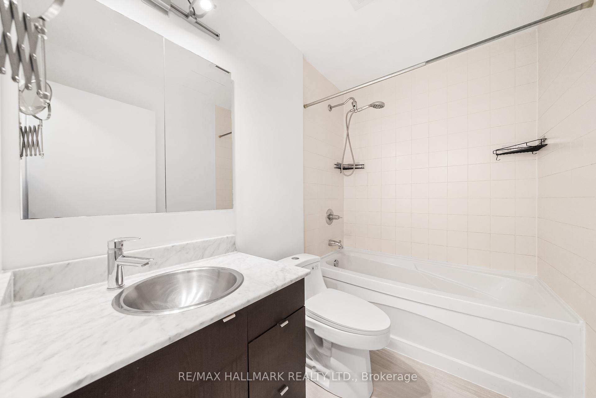 33 Lombard Street 1105