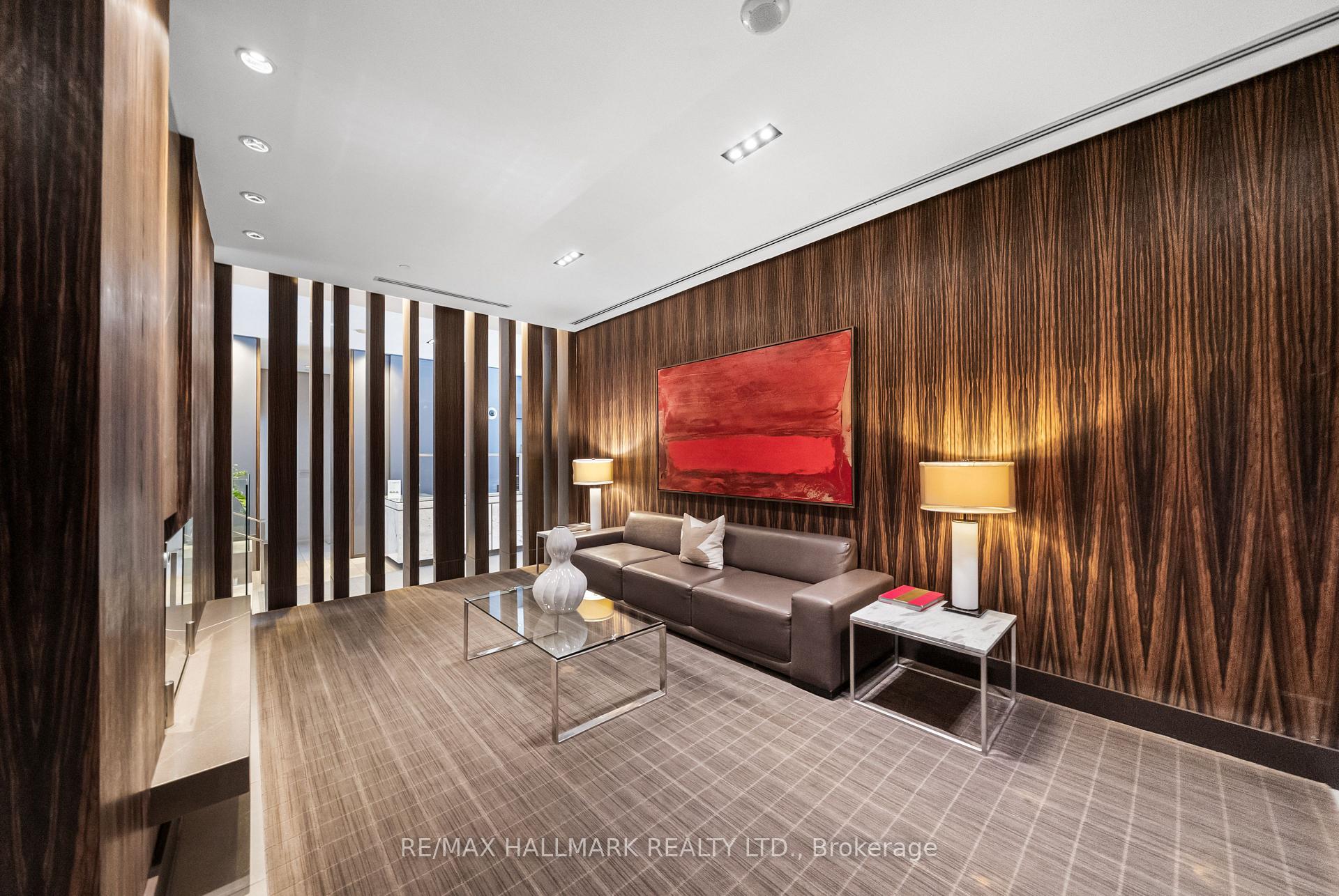 33 Lombard Street 1105