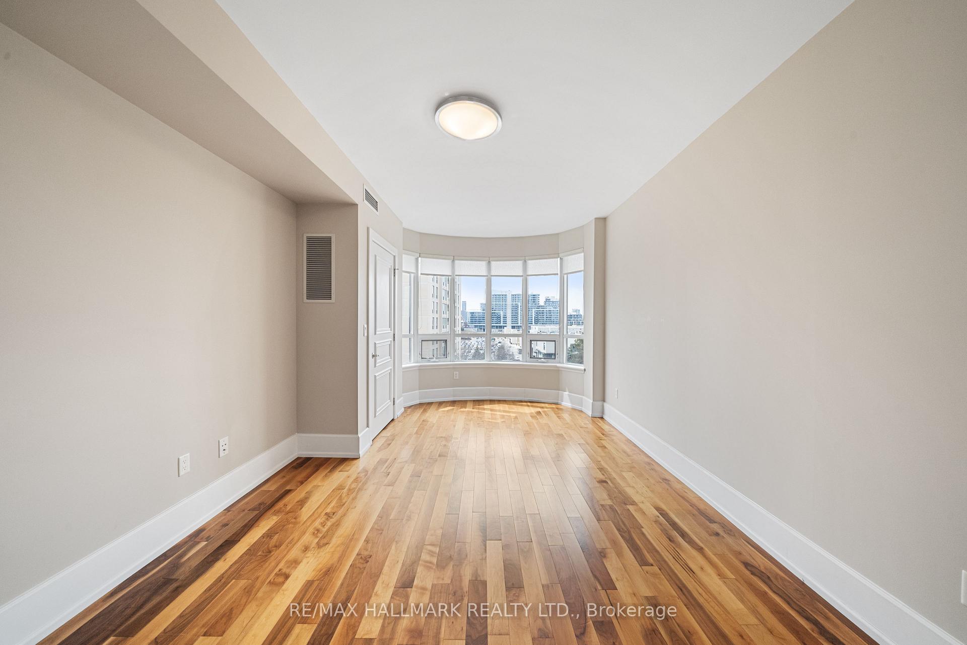 660 Sheppard Avenue E 601