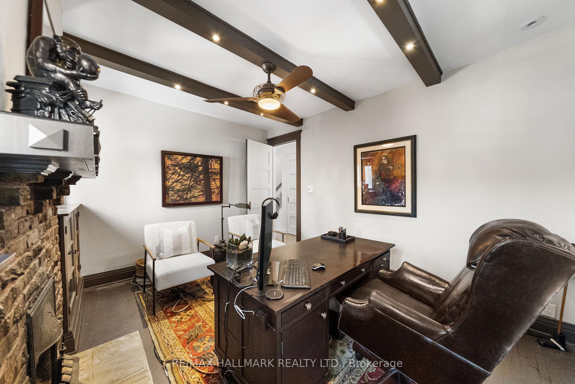 26 Lytton Boulevard