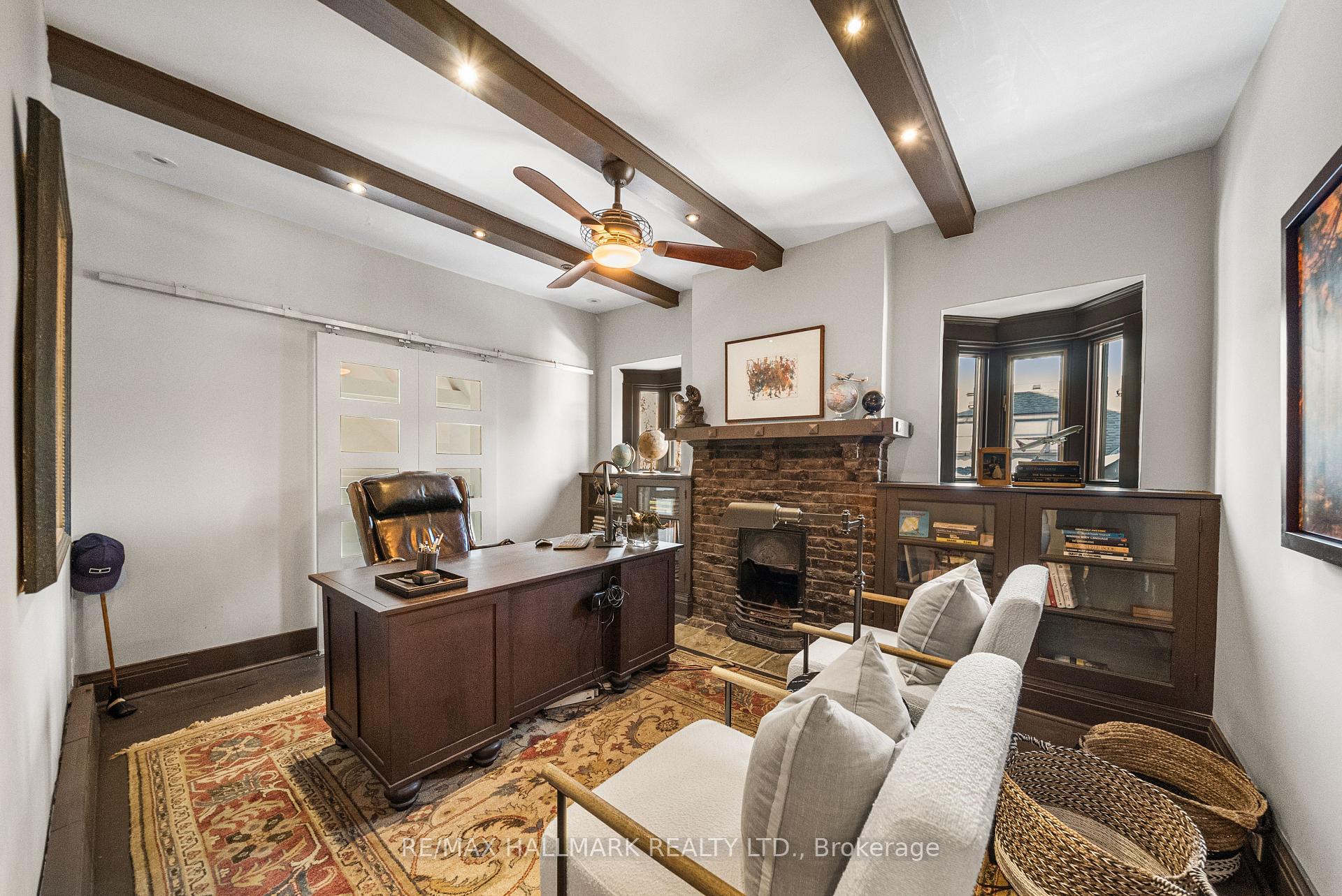 26 Lytton Boulevard