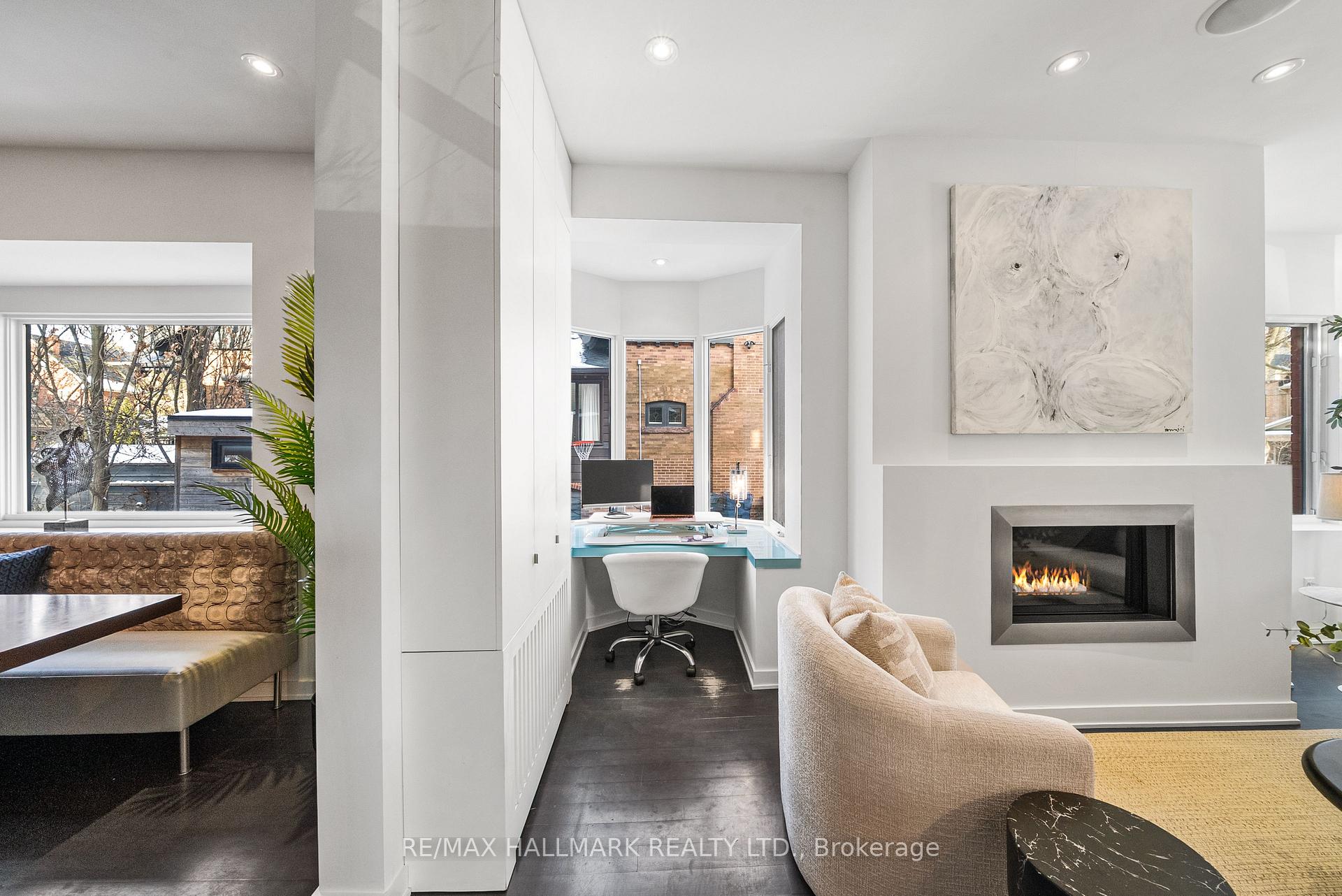 26 Lytton Boulevard