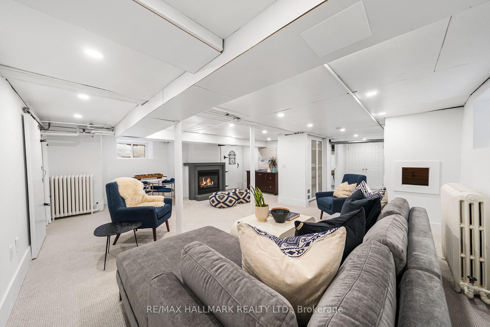26 Lytton Boulevard
