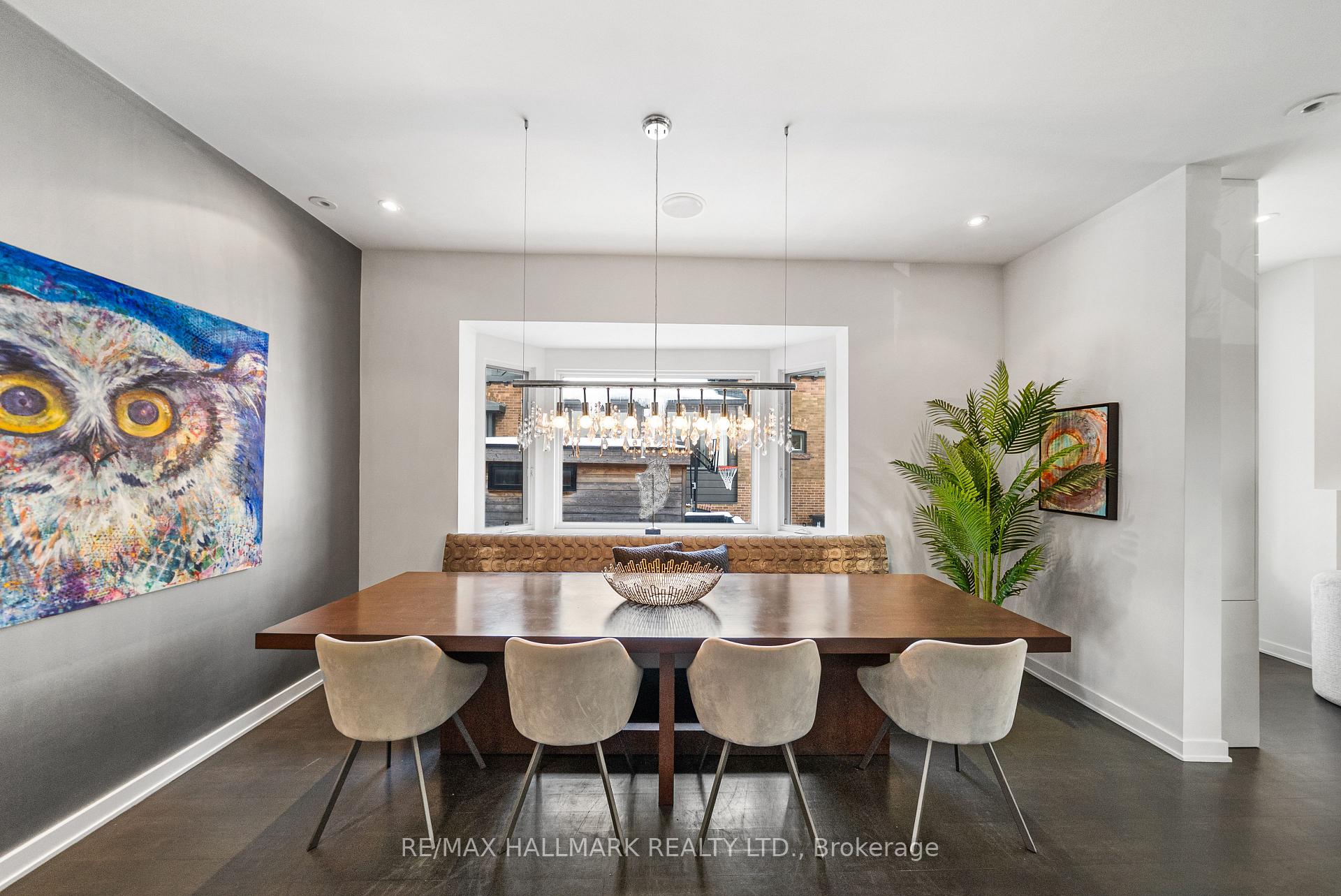 26 Lytton Boulevard