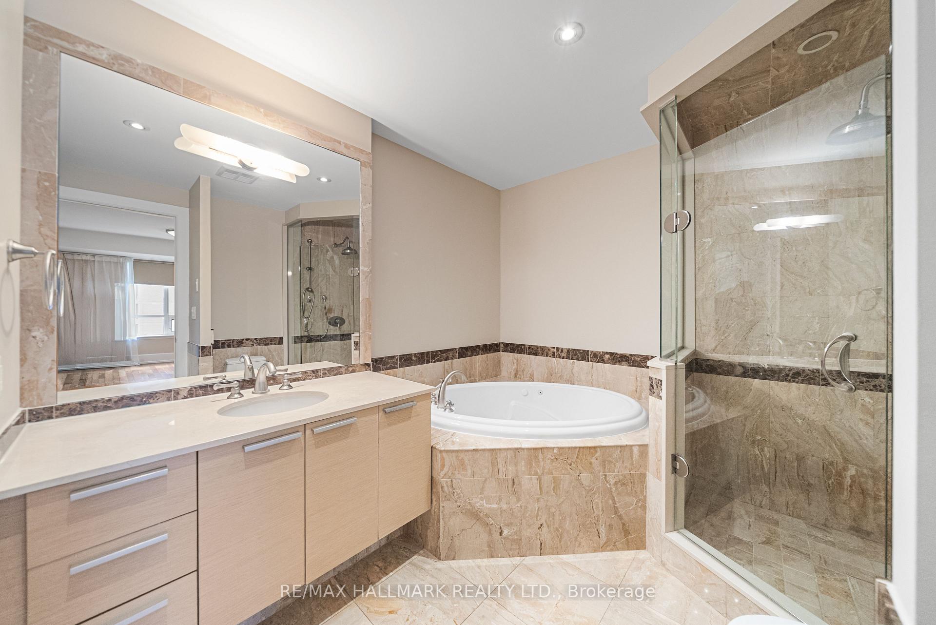 660 Sheppard Avenue E 601