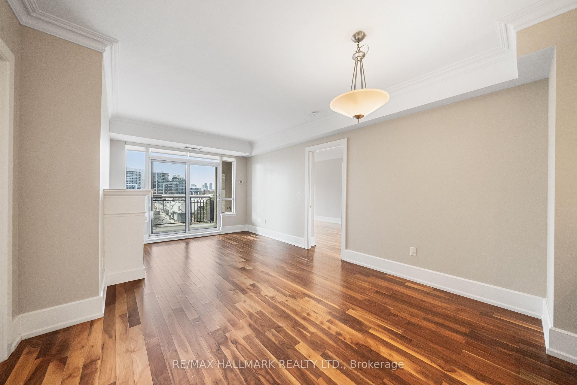 660 Sheppard Avenue E 601