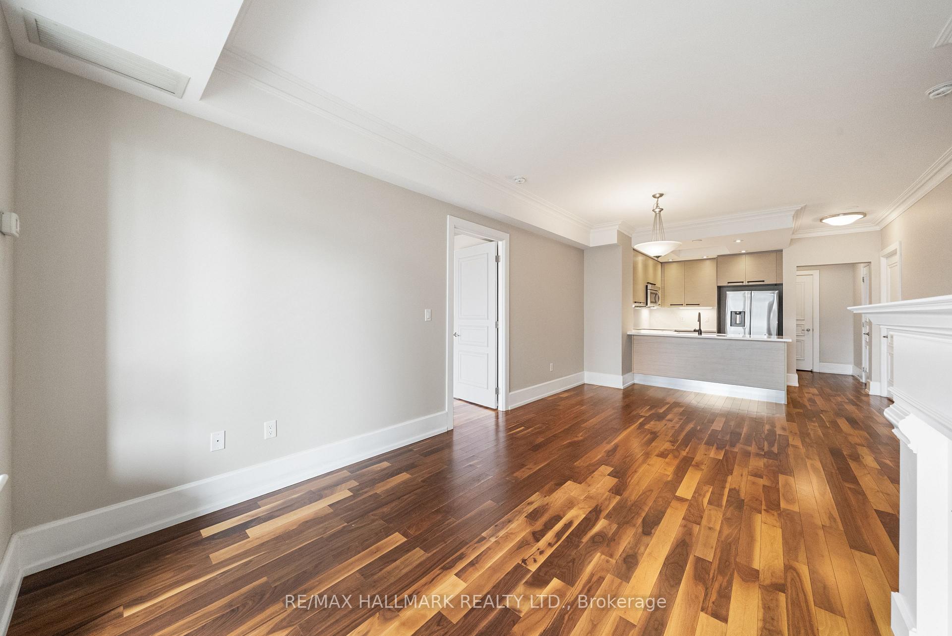 660 Sheppard Avenue E 601