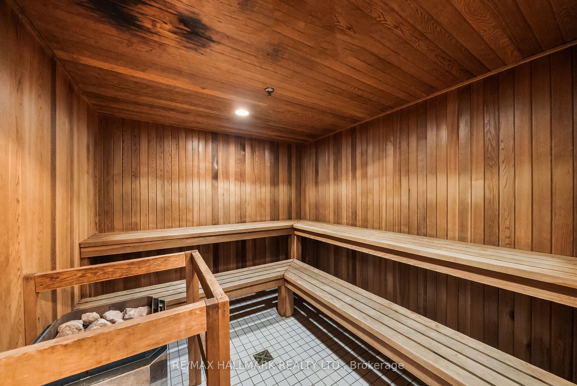 7 Broadway Avenue 506