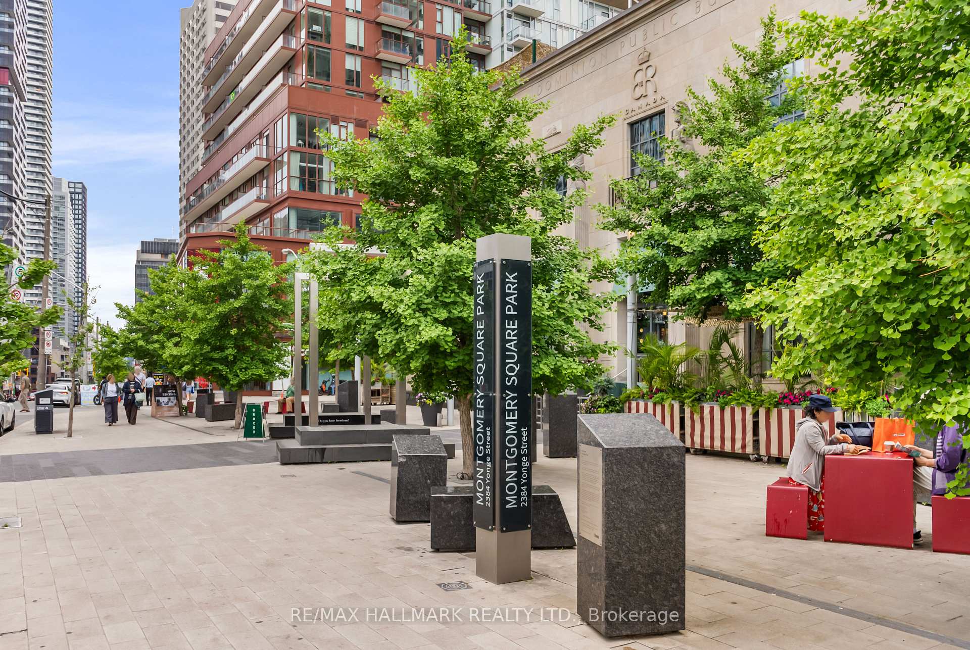 7 Broadway Avenue 506
