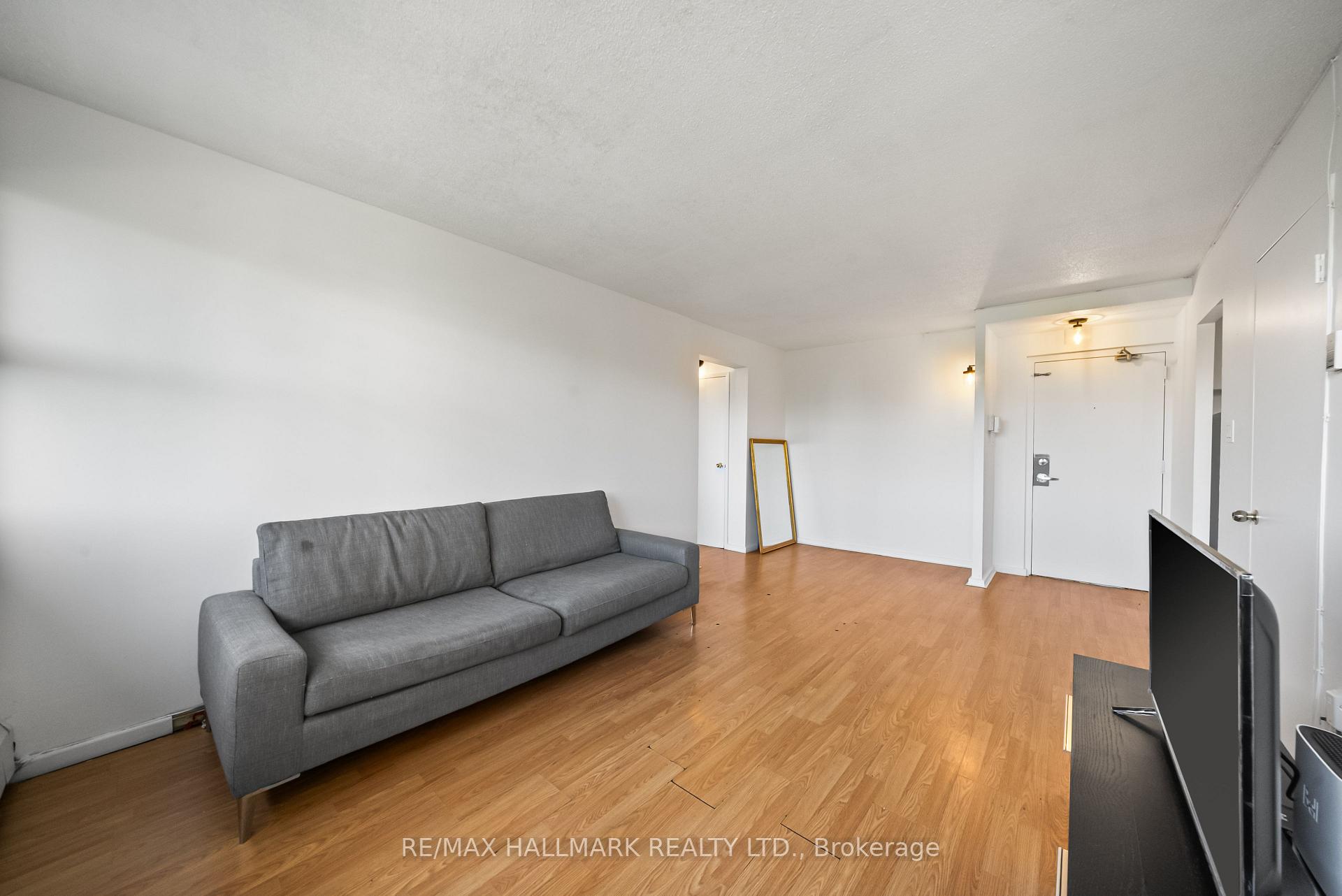 725 Don Mills Road 304, Toronto Unit: 304