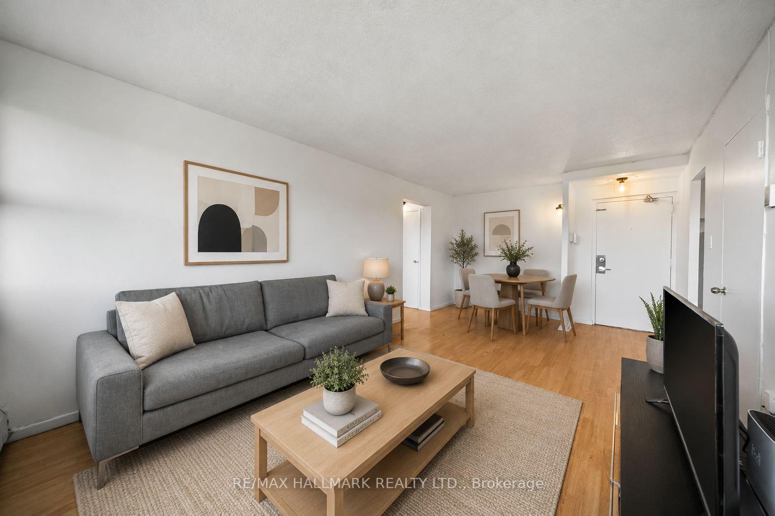 725 Don Mills Road 304, Toronto Unit: 304