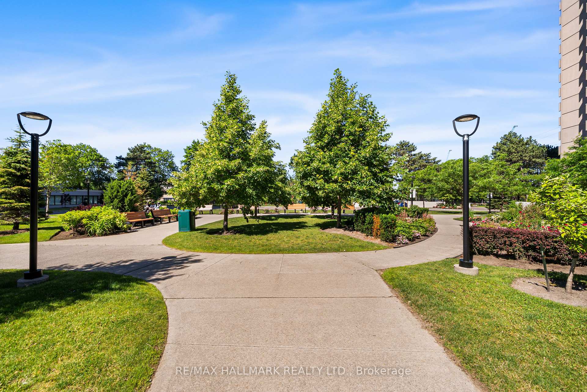 725 Don Mills Road 304, Toronto Unit: 304