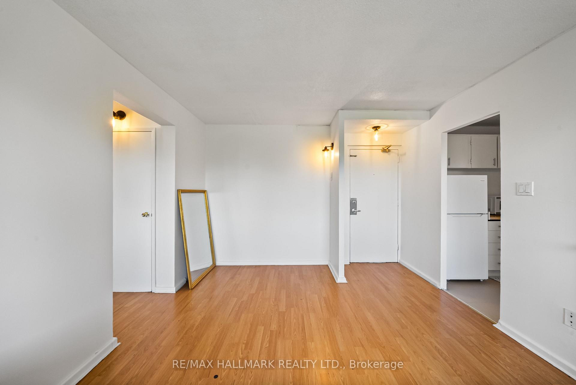 725 Don Mills Road 304, Toronto Unit: 304