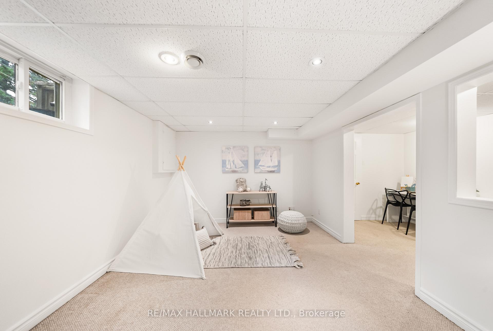 65 Allview Crescent, Toronto