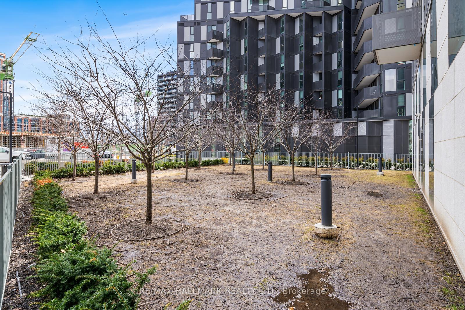 38 Monte Kwinter Court 315, Toronto Unit: 315