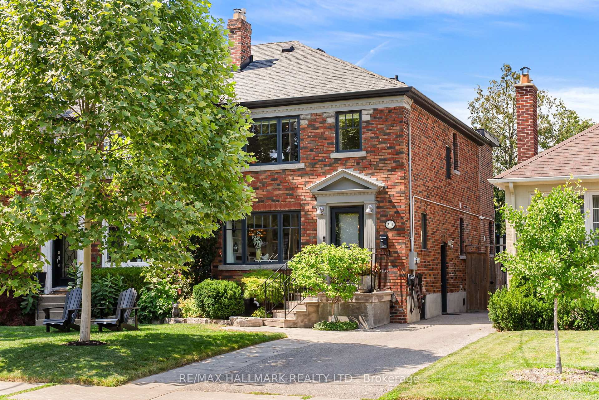 214 Divadale Drive, Toronto