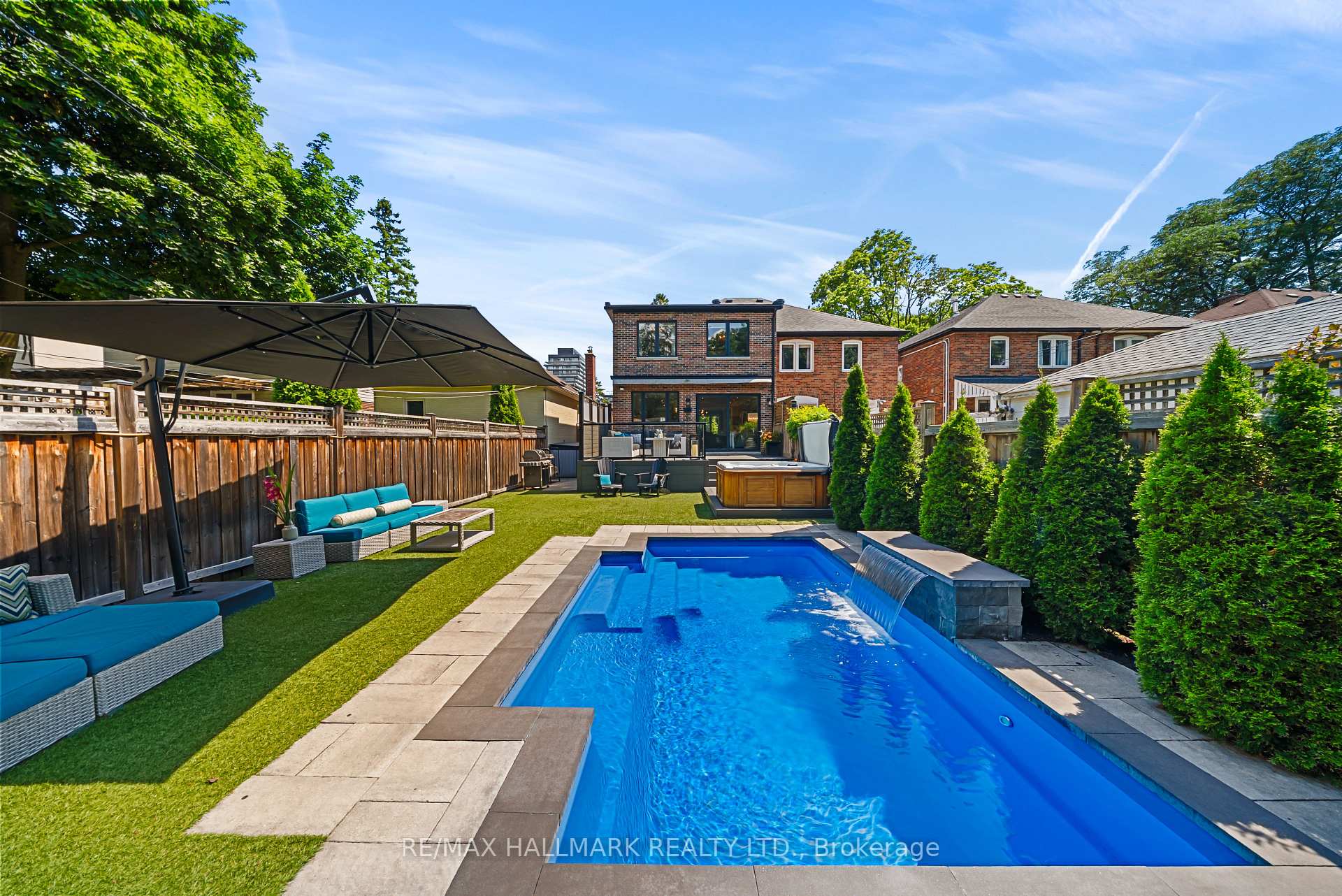214 Divadale Drive, Toronto