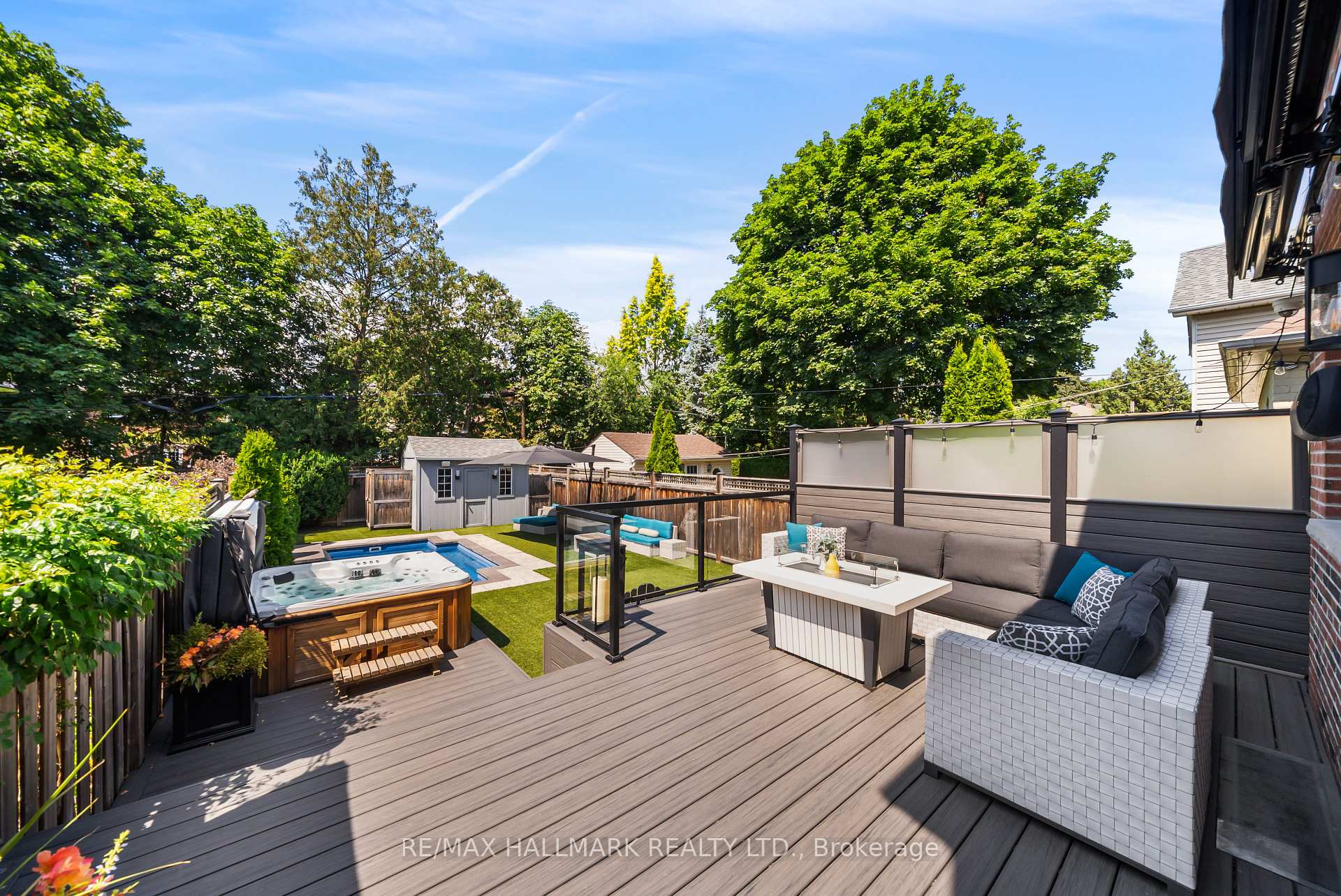 214 Divadale Drive, Toronto