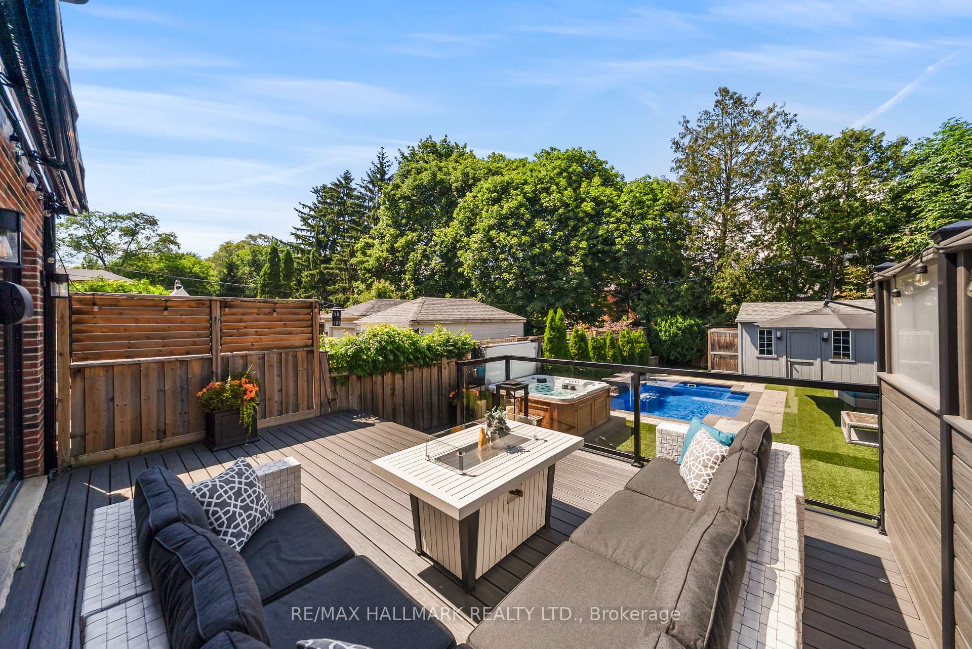 214 Divadale Drive, Toronto