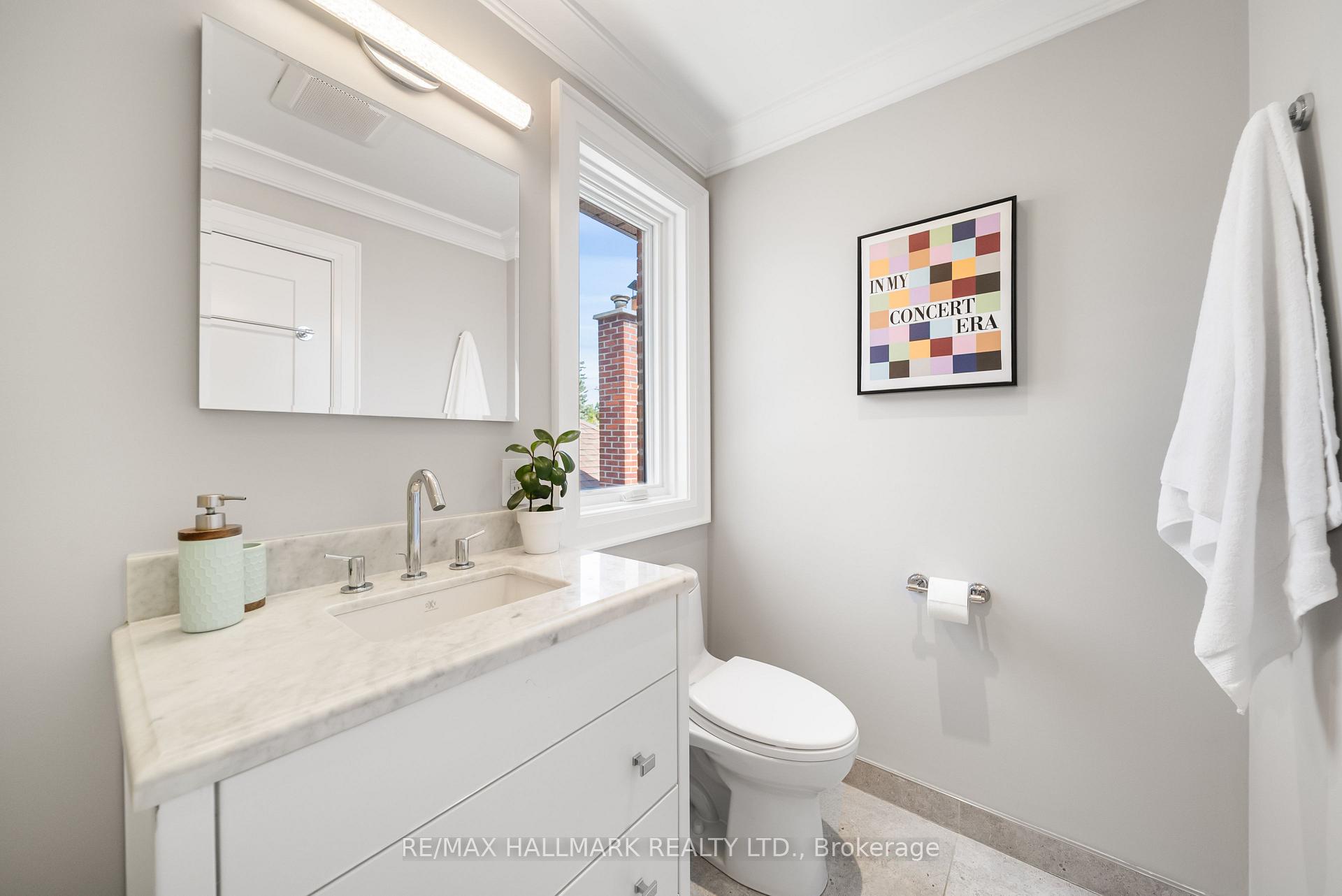 214 Divadale Drive, Toronto