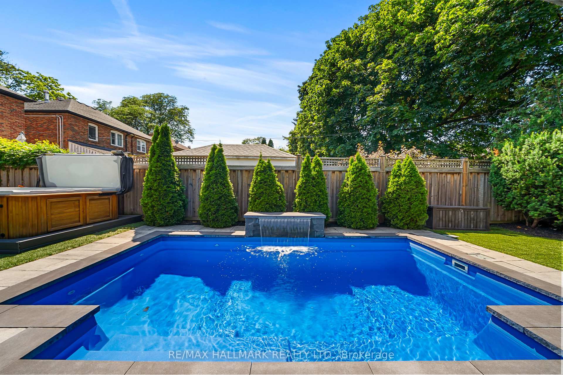 214 Divadale Drive, Toronto