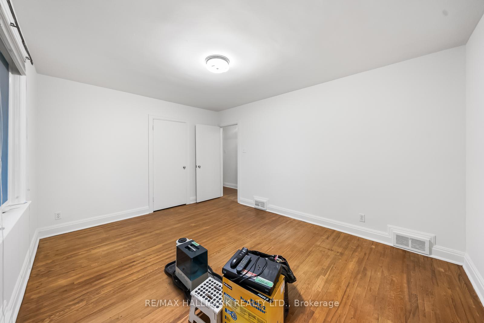 344 Spring Garden Avenue, Toronto