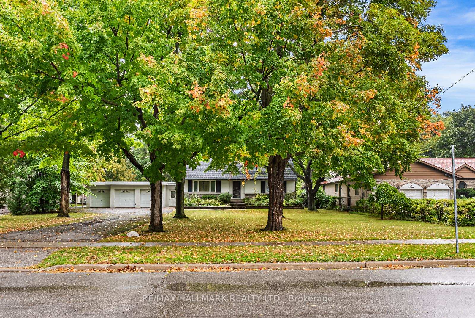 344 Spring Garden Avenue, Toronto