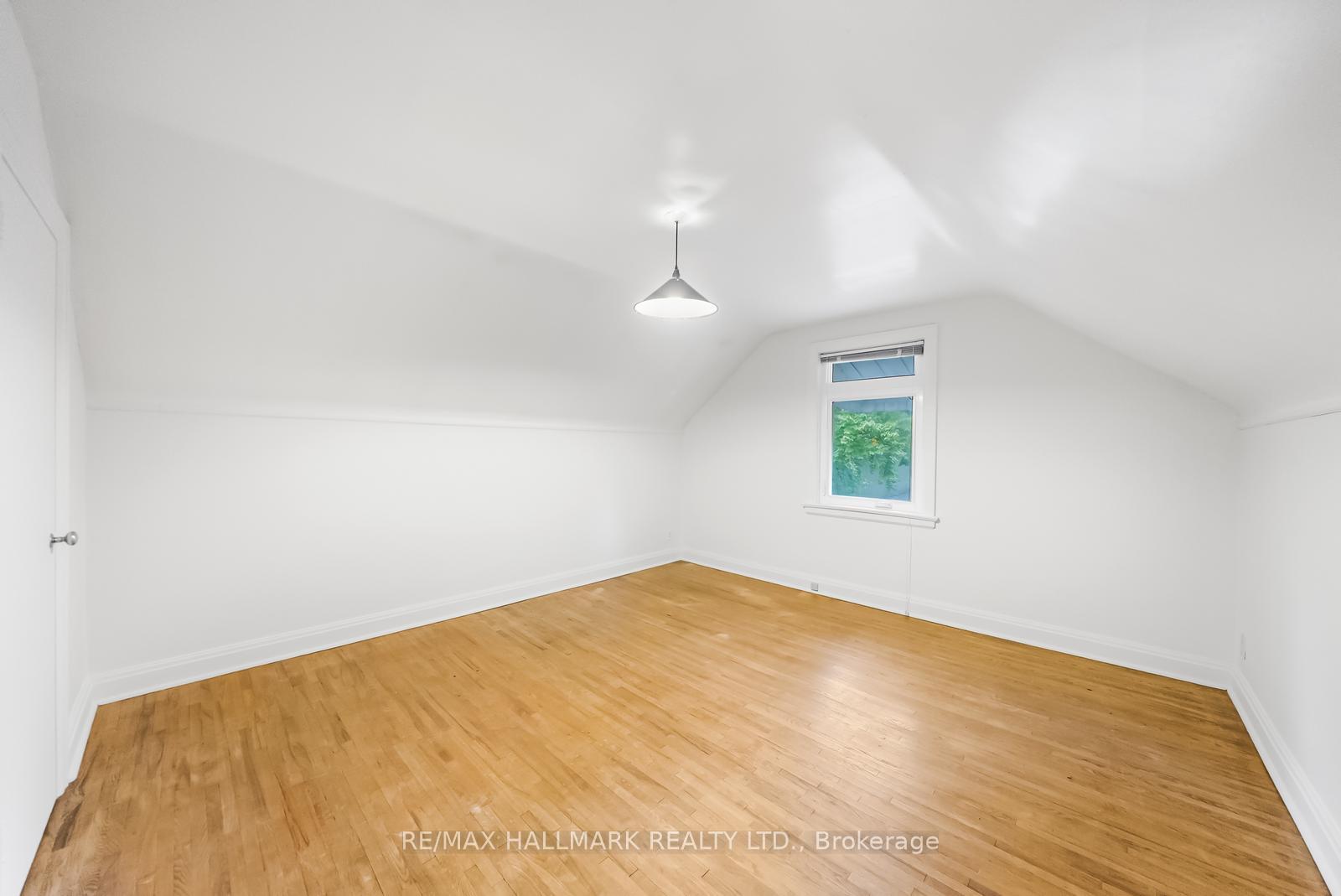 344 Spring Garden Avenue, Toronto