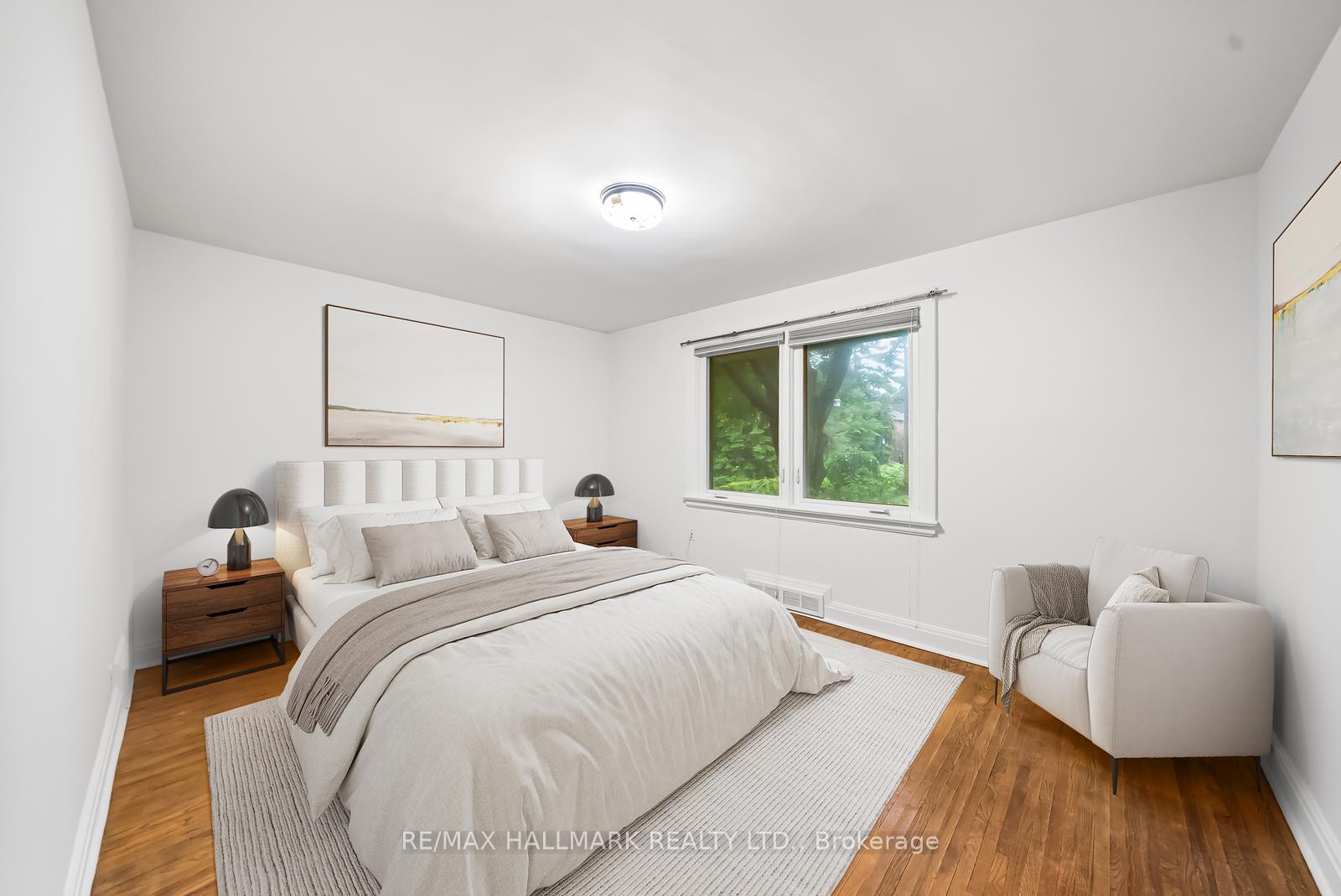 344 Spring Garden Avenue, Toronto