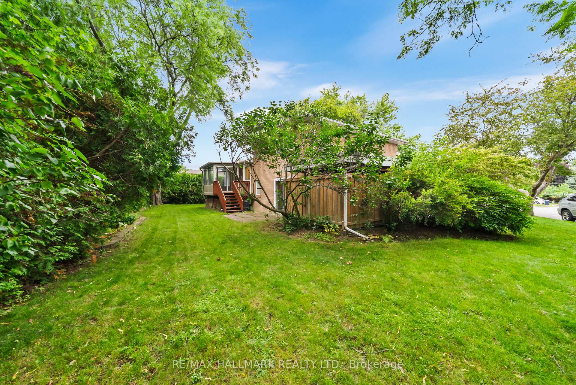 17 Greenyards Drive, Toronto