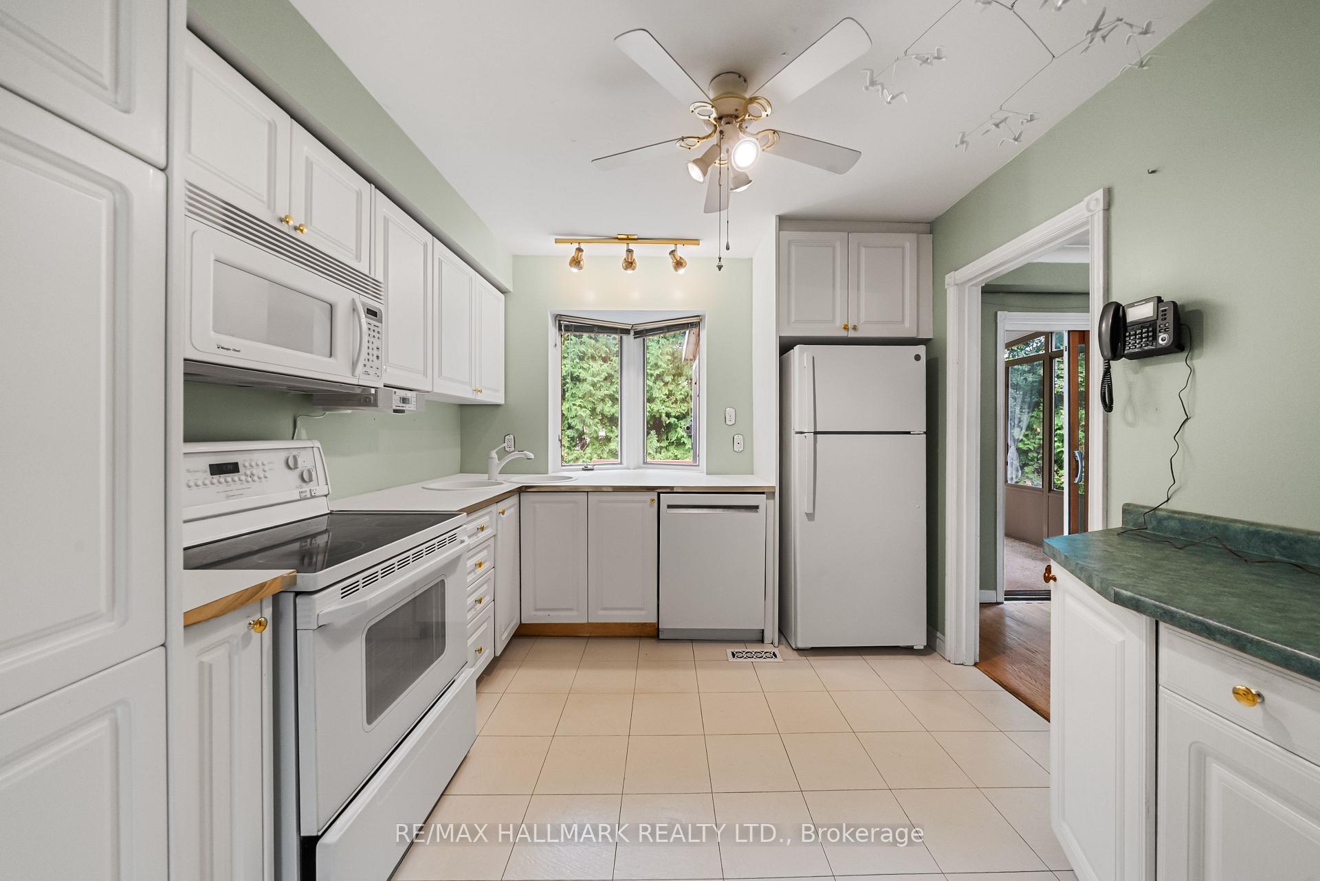17 Greenyards Drive, Toronto