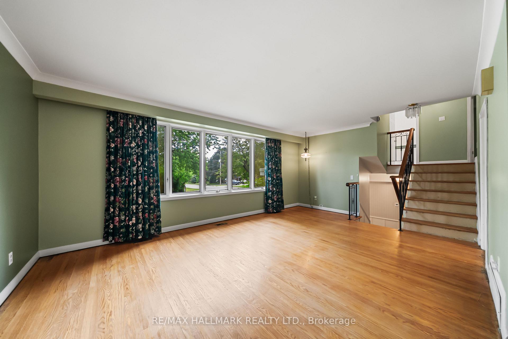 17 Greenyards Drive, Toronto