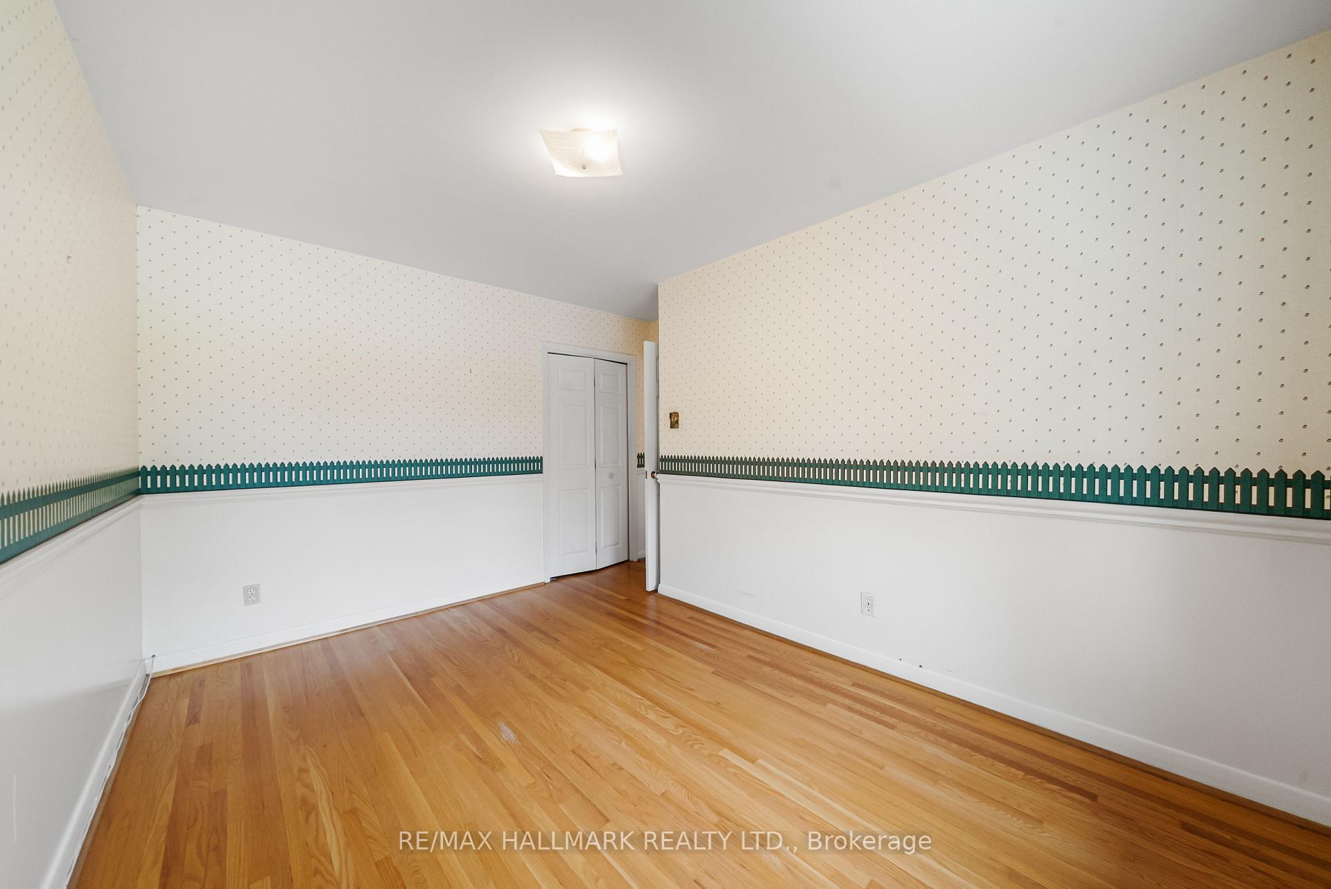 17 Greenyards Drive, Toronto