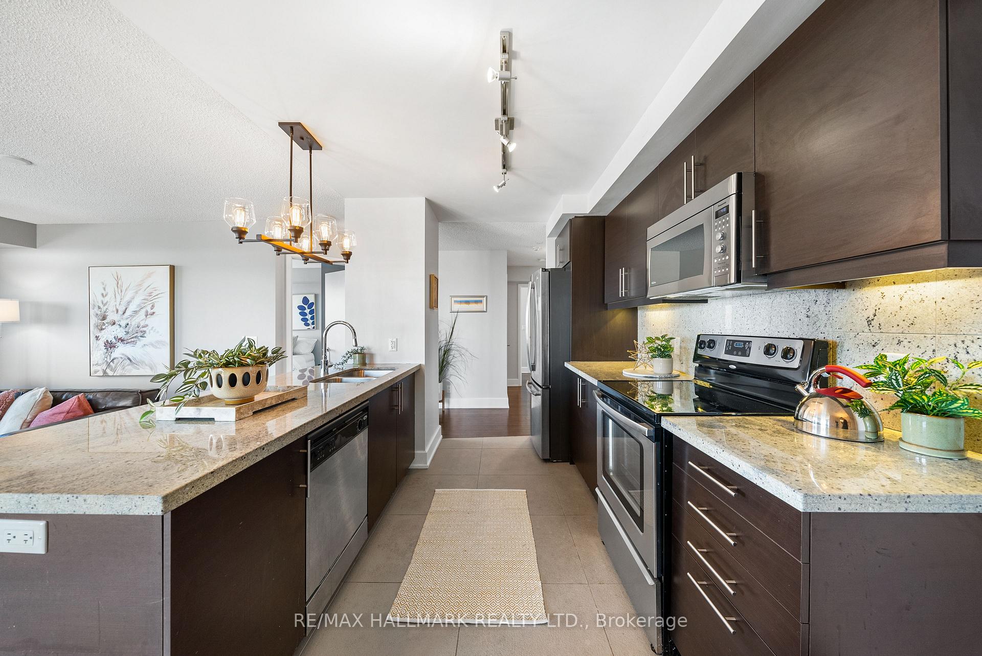 676 Sheppard Avenue E 708, Toronto Unit: 708