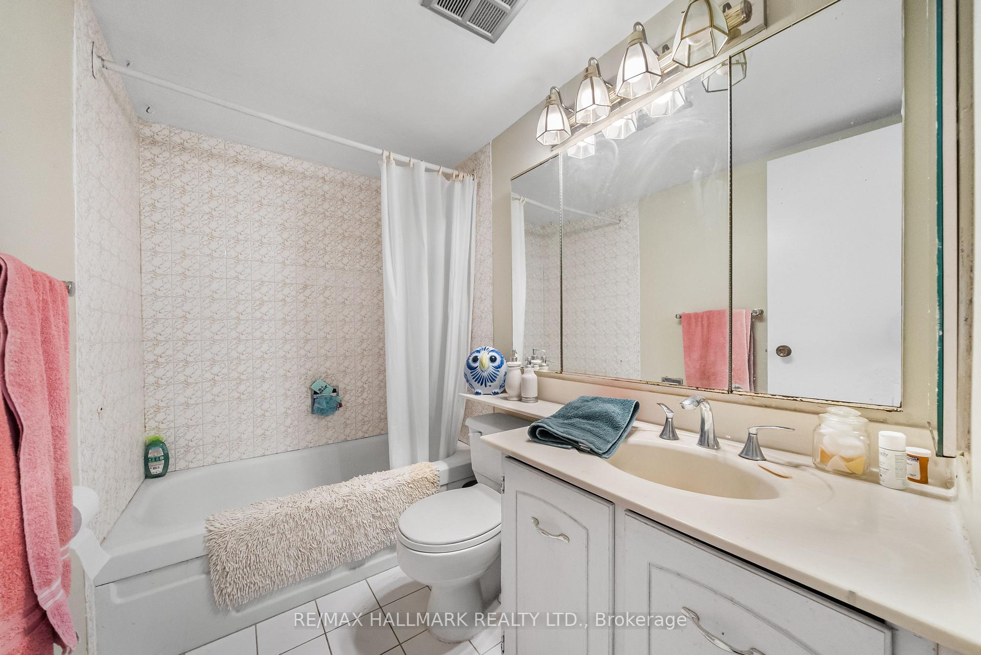 3303 Don Mills Road 103, Toronto Unit: 103