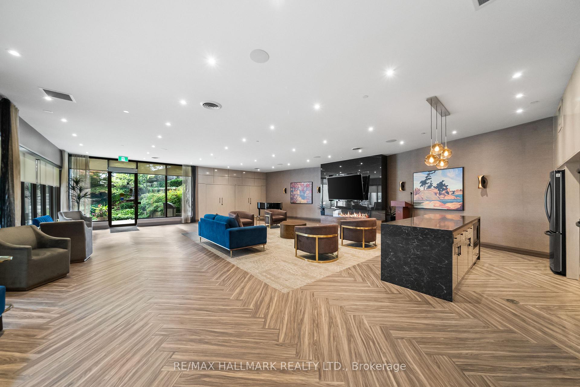 3303 Don Mills Road 103, Toronto Unit: 103