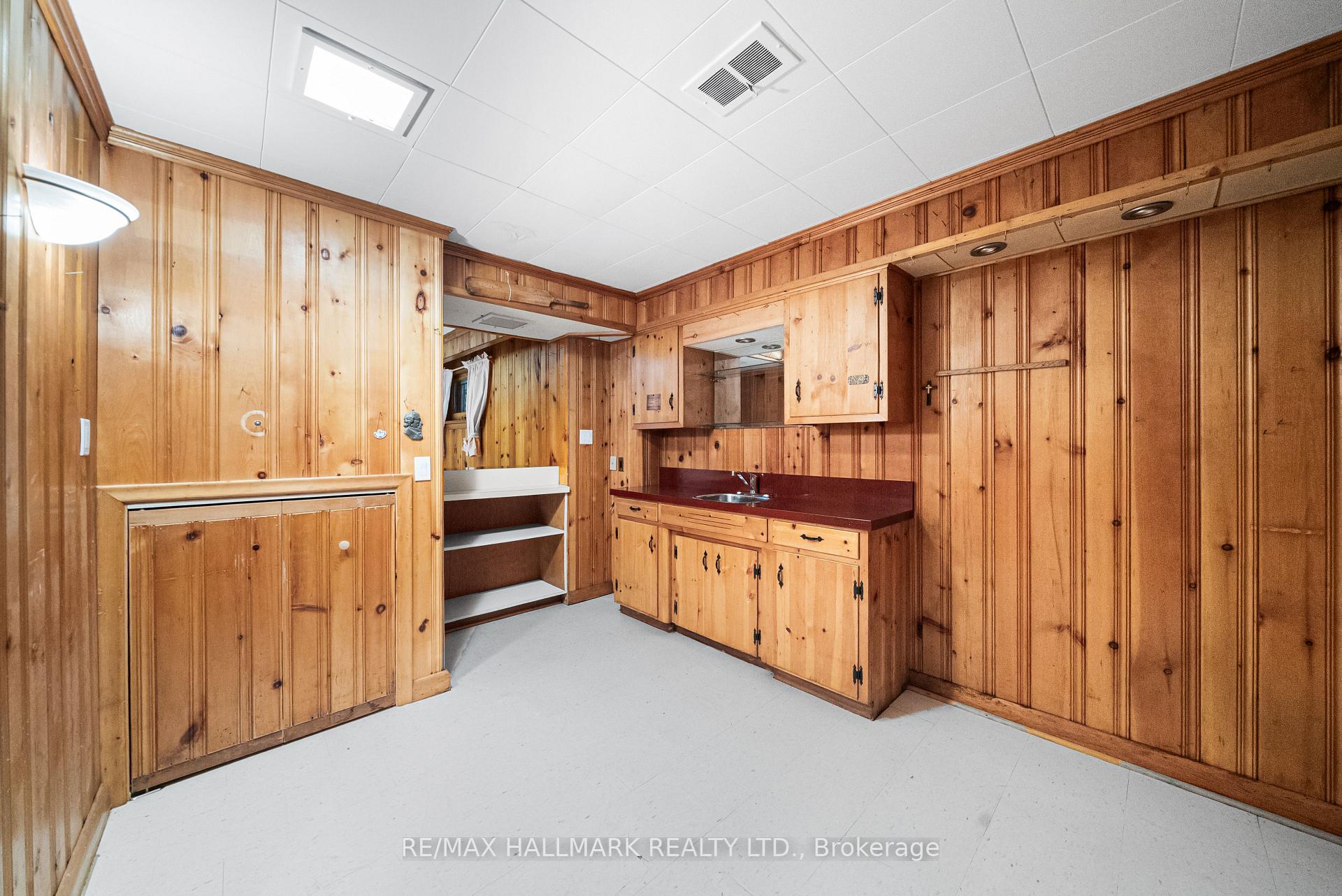 154 Valley Road, Toronto